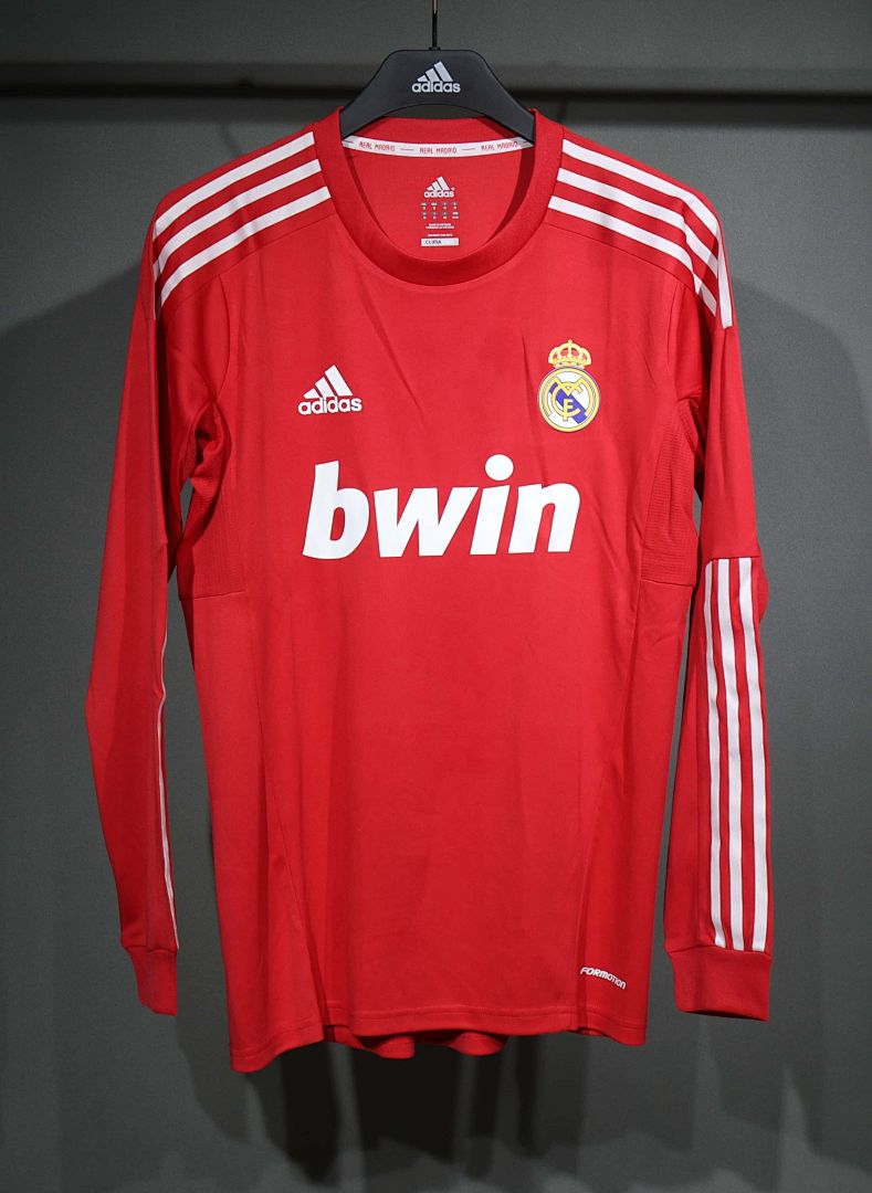 11-12 Retro Player Real Madrid Third Away Kit Long Sleeve Cheap Football Jersey Wholesale Yupoo