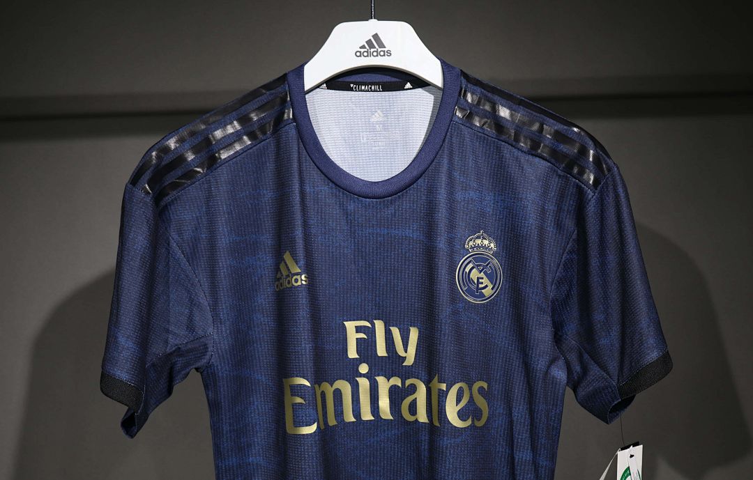 19-20 Retro Player Real Madrid Away Kit Cheap Football Jersey Wholesale Yupoo 14