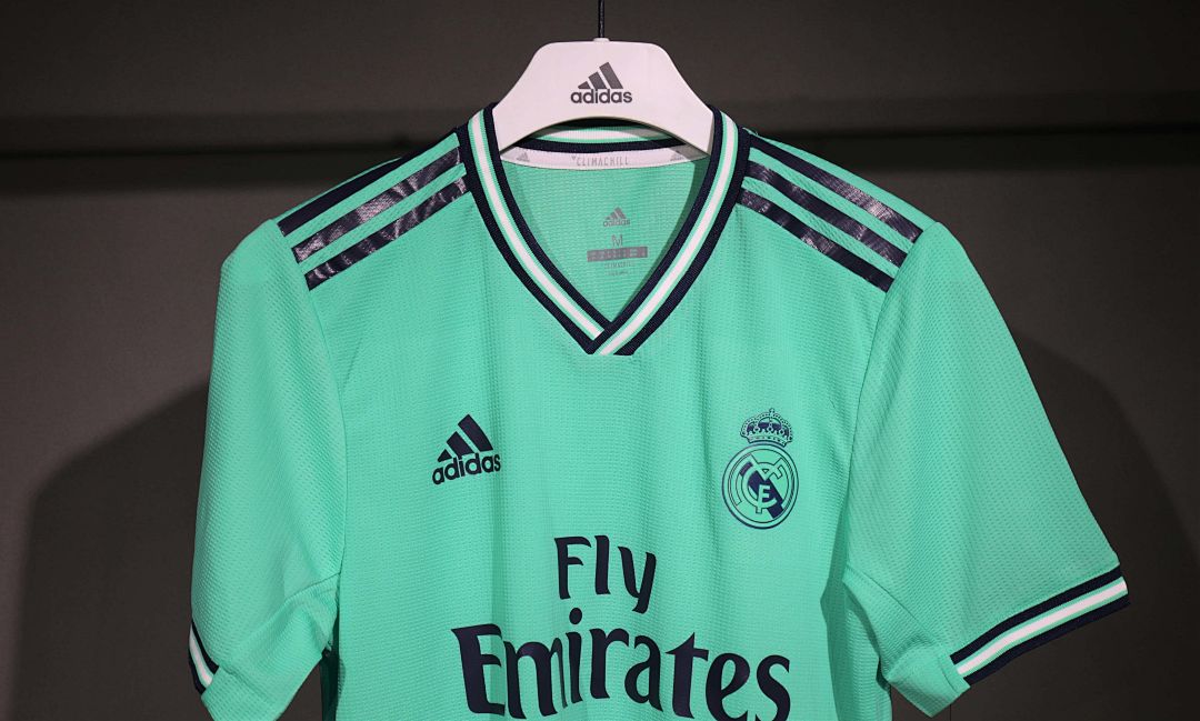 19-20 Retro Player Real Madrid Third Away Kit Cheap Football Jersey Wholesale Yupoo 14