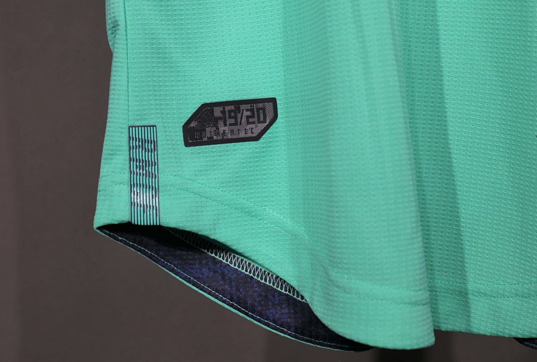 19-20 Retro Player Real Madrid Third Away Kit Cheap Football Jersey Wholesale Yupoo 15
