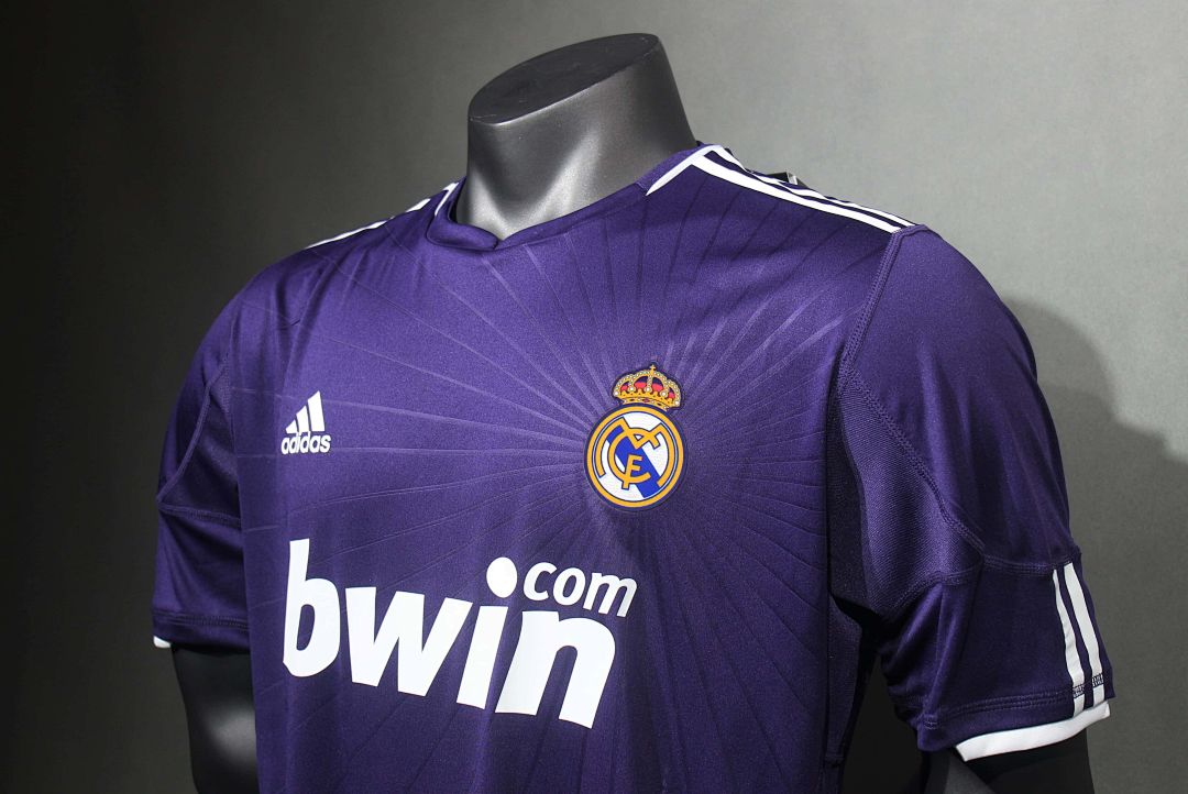 10-11 Retro Player Real Madrid Third Away Kit Cheap Football Jersey Wholesale Yupoo 5