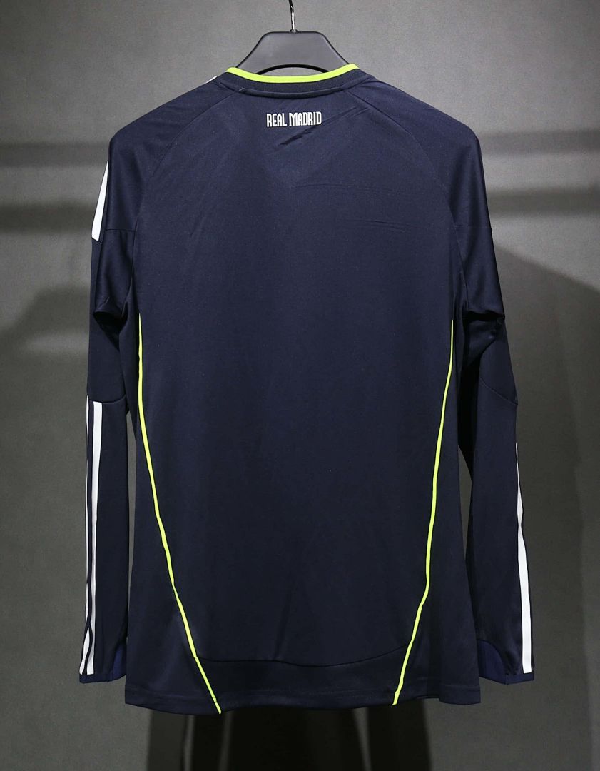 10-11 Retro Player Real Madrid Away Kit Long Sleeve Cheap Football Jersey Wholesale Yupoo 3
