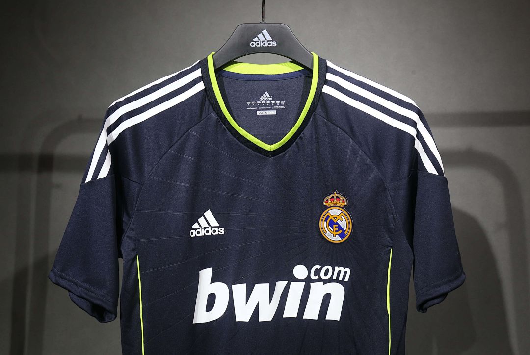 10-11 Retro Player Real Madrid Away Kit Cheap Football Jersey Wholesale Yupoo 11