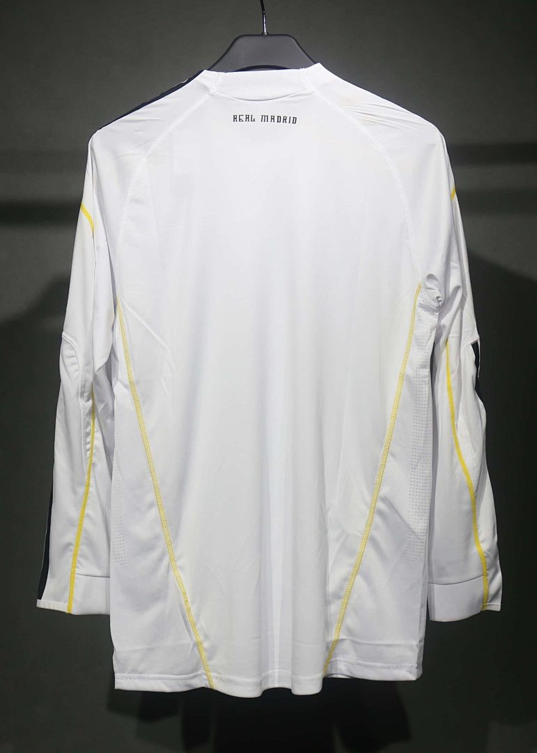 09-10 Retro Player Real Madrid Home Kit Long Sleeve Cheap Football Jersey Wholesale Yupoo 6
