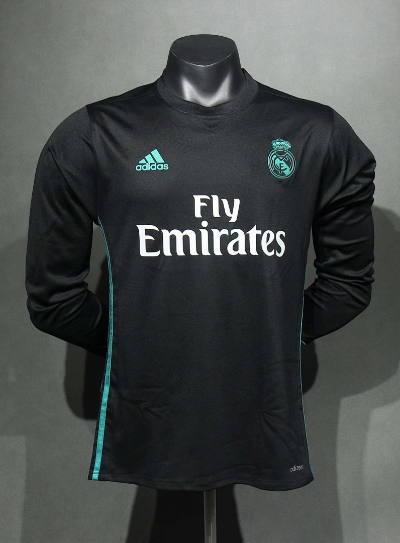 17-18 Retro Player Real Madrid Away Kit Long Sleeve Cheap Football Jersey Wholesale Yupoo