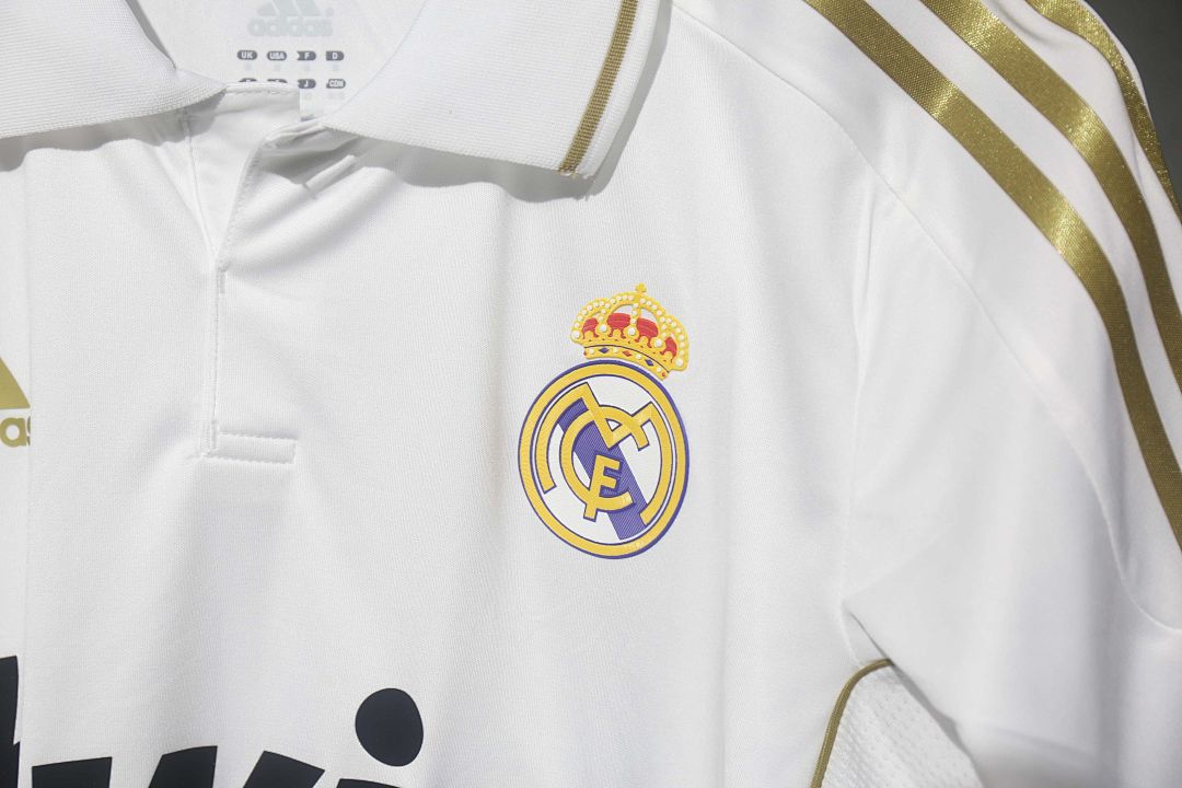 11-12 Retro Player Real Madrid Home Kit Cheap Football Jersey Wholesale Yupoo 5