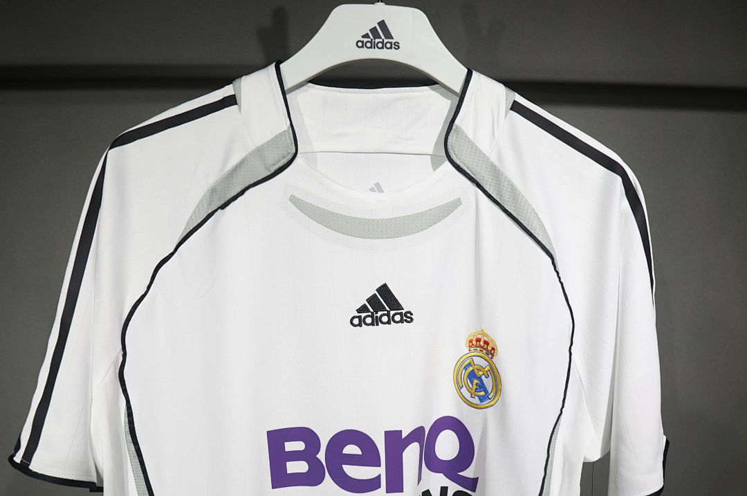 06-07 Retro Player Real Madrid Home Kit Cheap Football Jersey Wholesale Yupoo 11