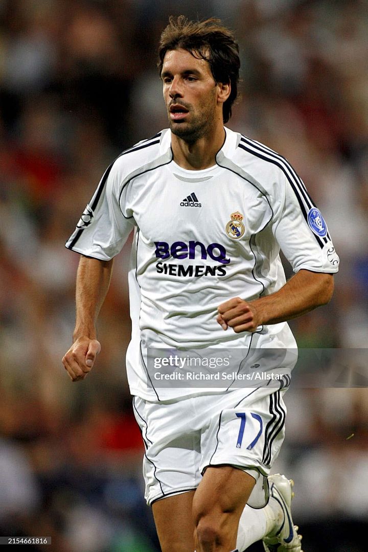 06-07 Retro Player Real Madrid Home Kit Cheap Football Jersey Wholesale Yupoo 7