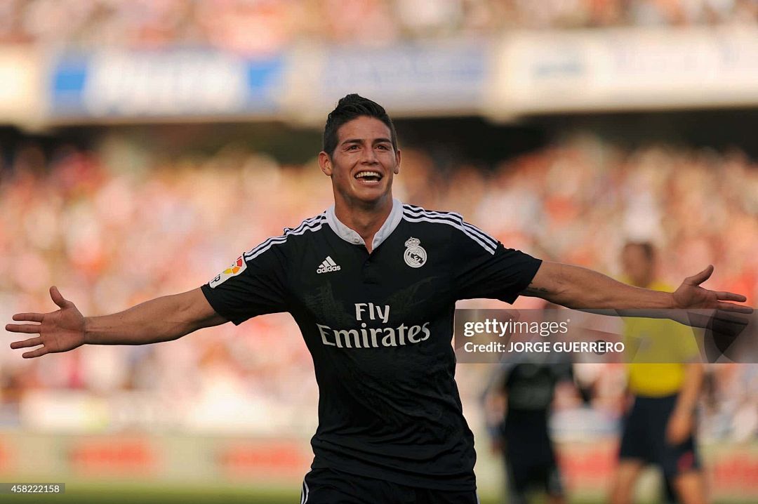 14-15 Retro Player Real Madrid Third Away Kit Cheap Football Jersey Wholesale Yupoo 8