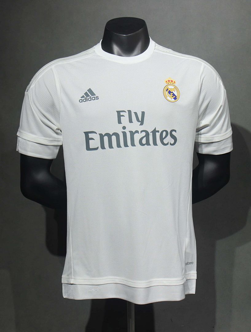 15-16 Retro Player Real Madrid Home Kit Cheap Football Jersey Wholesale Yupoo