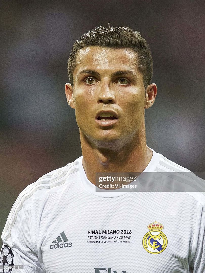 15-16 Retro Player Real Madrid Home Kit Long Sleeve Cheap Football Jersey Wholesale Yupoo 10