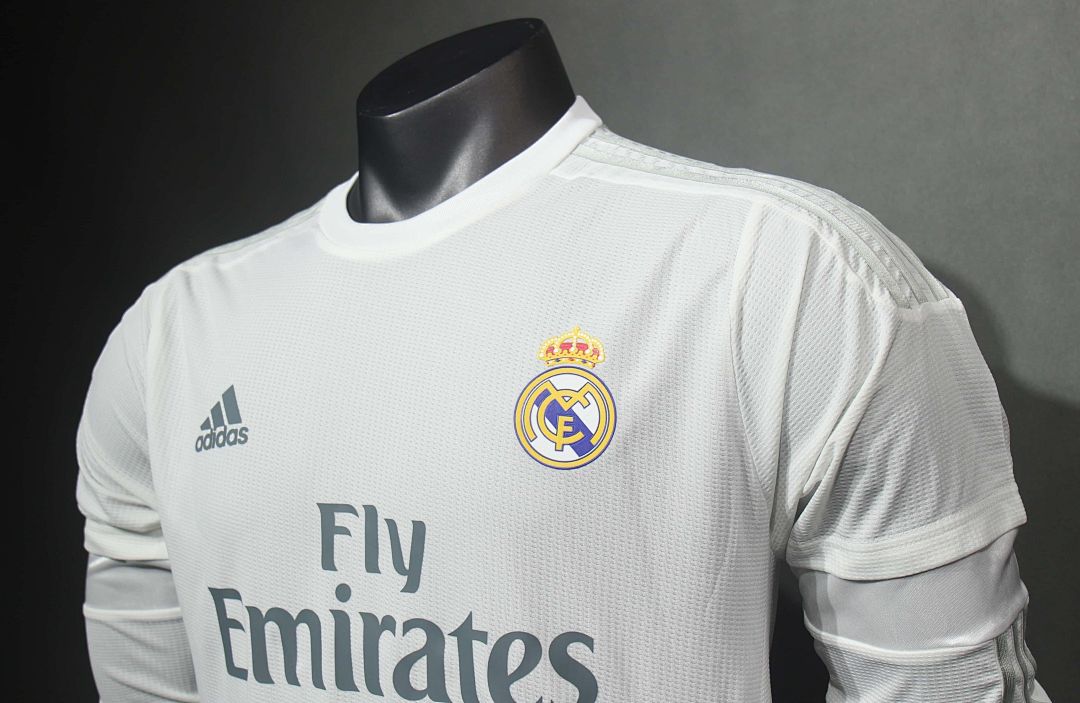 15-16 Retro Player Real Madrid Home Kit Long Sleeve Cheap Football Jersey Wholesale Yupoo 7
