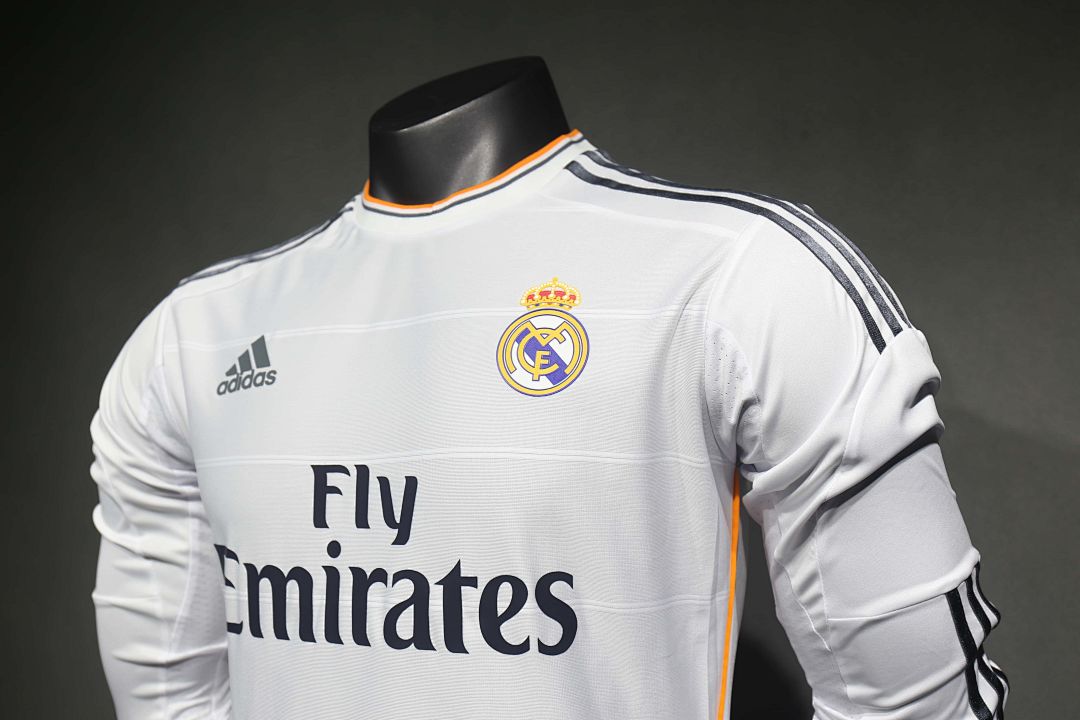 13-14 Retro Player Real Madrid Home Kit Long Sleeve Cheap Football Jersey Wholesale Yupoo 3