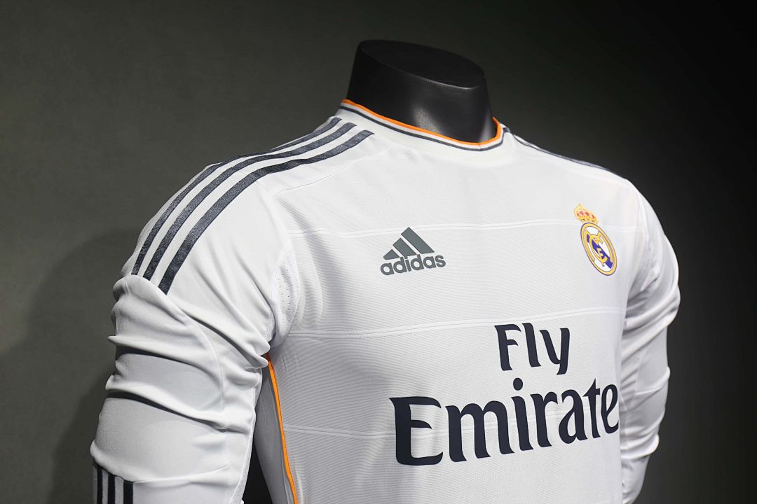13-14 Retro Player Real Madrid Home Kit Long Sleeve Cheap Football Jersey Wholesale Yupoo 4