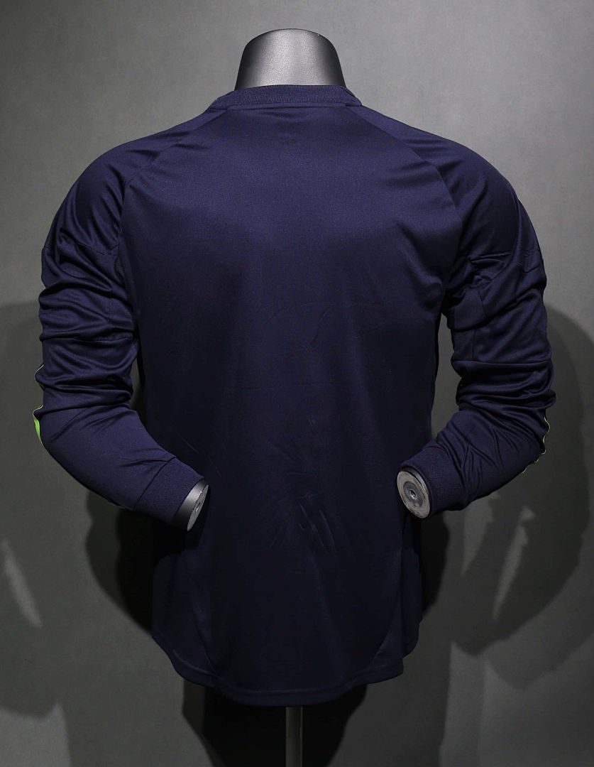 12-13 Retro Player Real Madrid Away Kit Long Sleeve Cheap Football Jersey Wholesale Yupoo 5