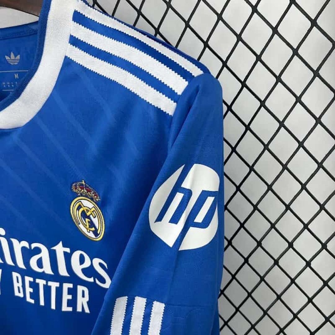 25-26 Real Madrid Third Away Kit Long Sleeve S-3XL Cheap Football Jersey Wholesale Yupoo 2