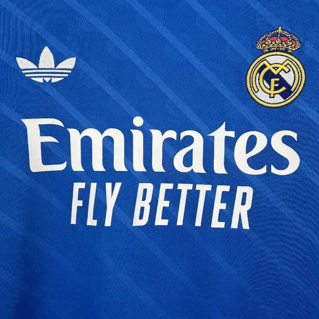 25-26 Real Madrid Third Away Kit Long Sleeve S-3XL Cheap Football Jersey Wholesale Yupoo 5