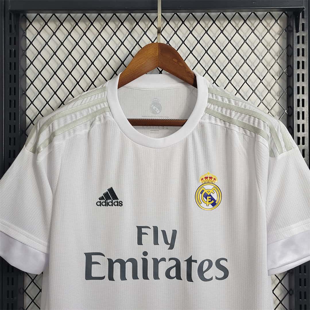 15-16 Real Madrid home 7