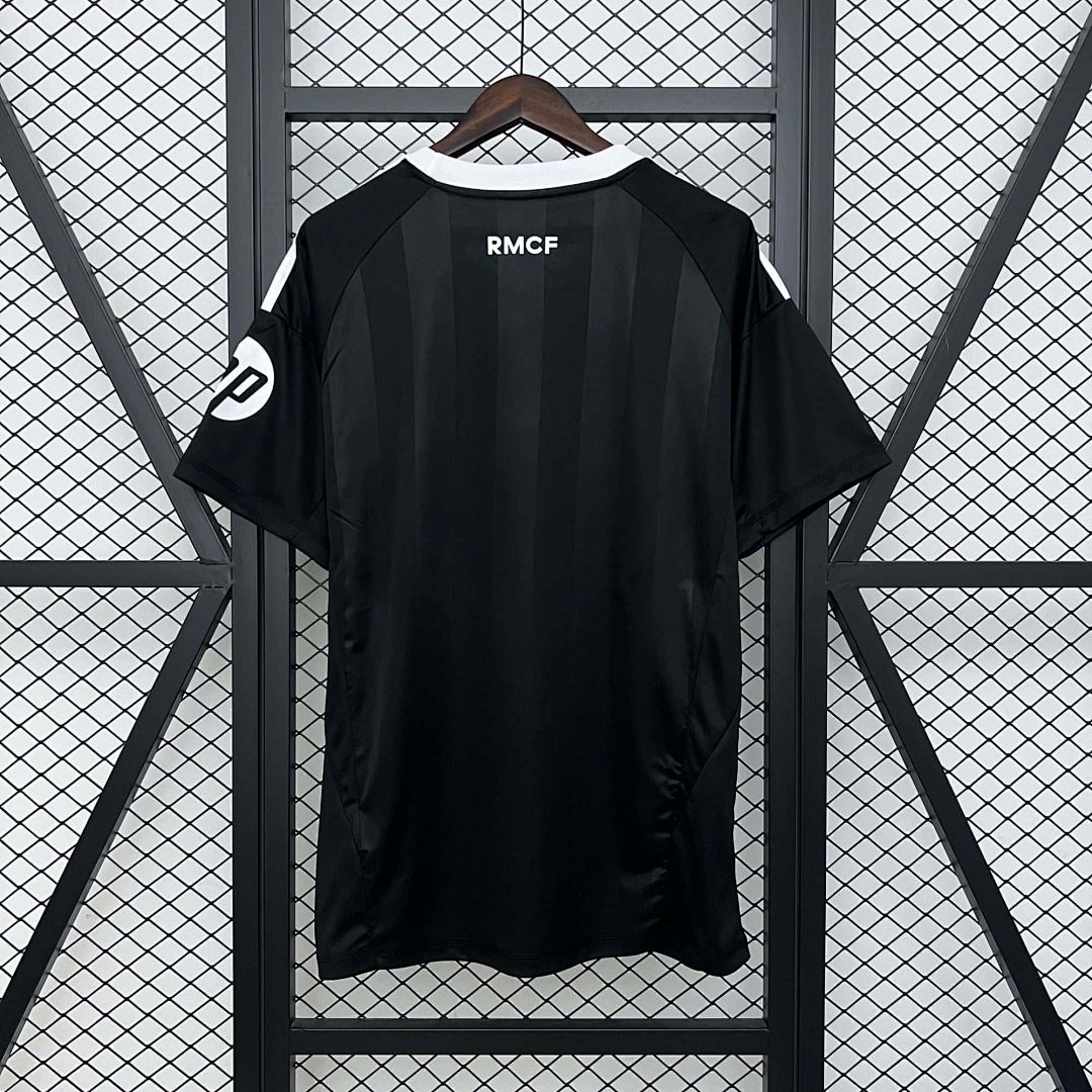 25-26 Real Madrid Black Goalkeeper Kit S-4XL Cheap Football Jersey Wholesale Yupoo 4