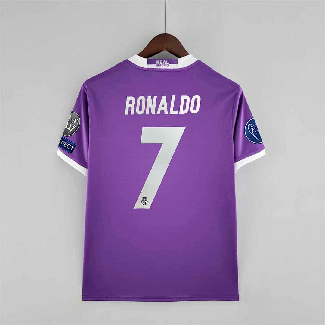 16-17 Real Madrid extérieur violet 6