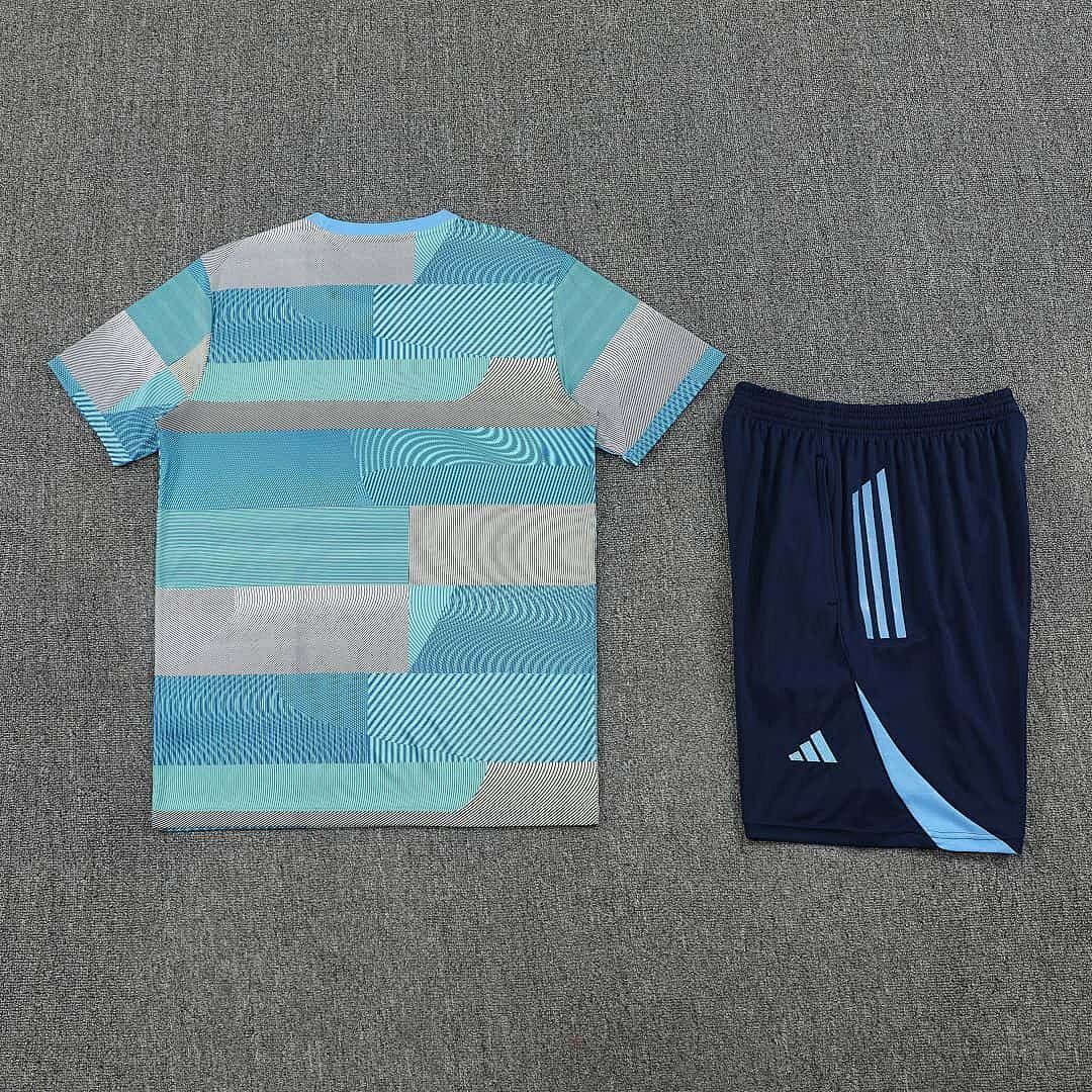25-26 Real Madrid Training Kits Light Blue Tracksuits Cheap Football Jersey Wholesale Yupoo 3