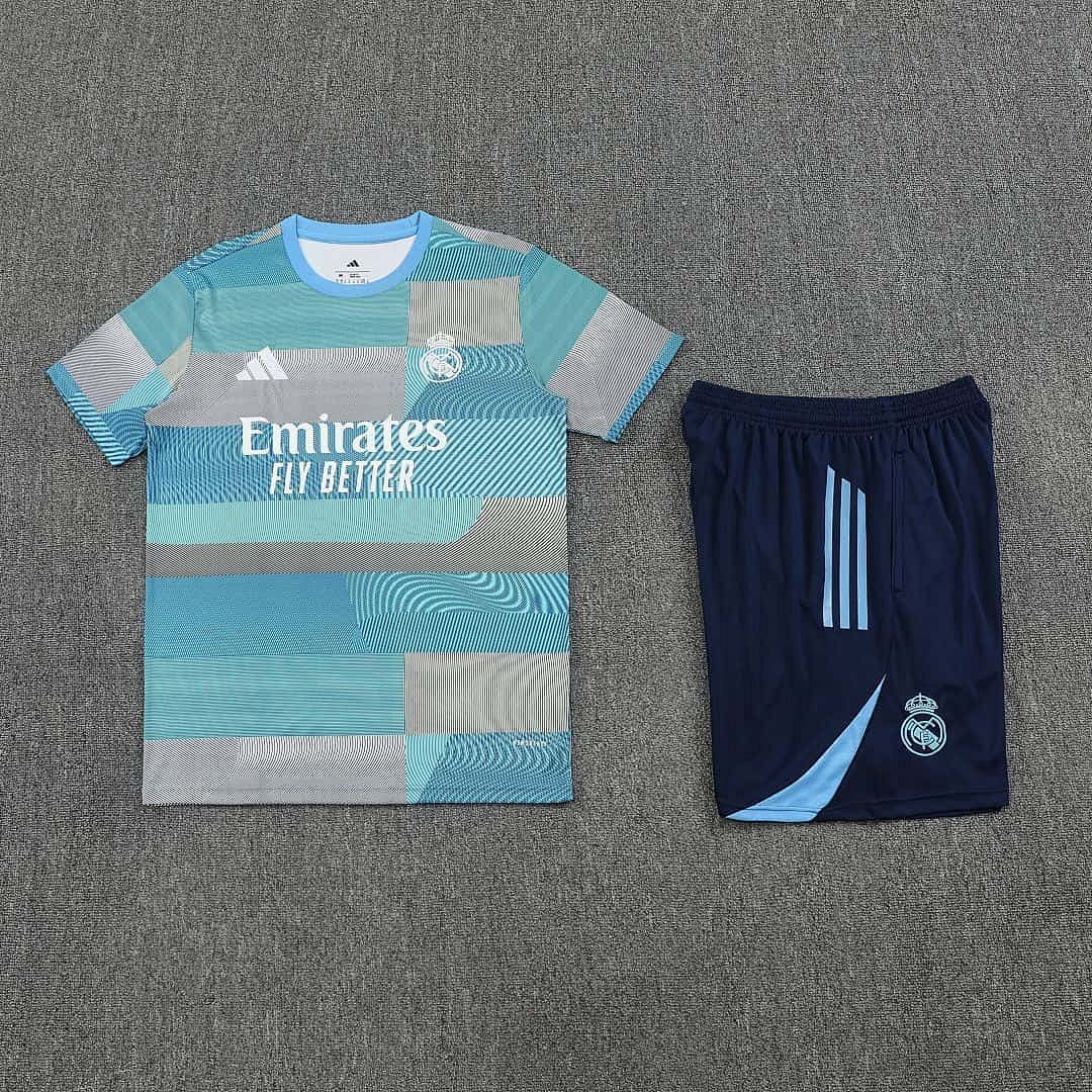 25-26 Real Madrid Training Kits Light Blue Tracksuits Cheap Football Jersey Wholesale Yupoo 4