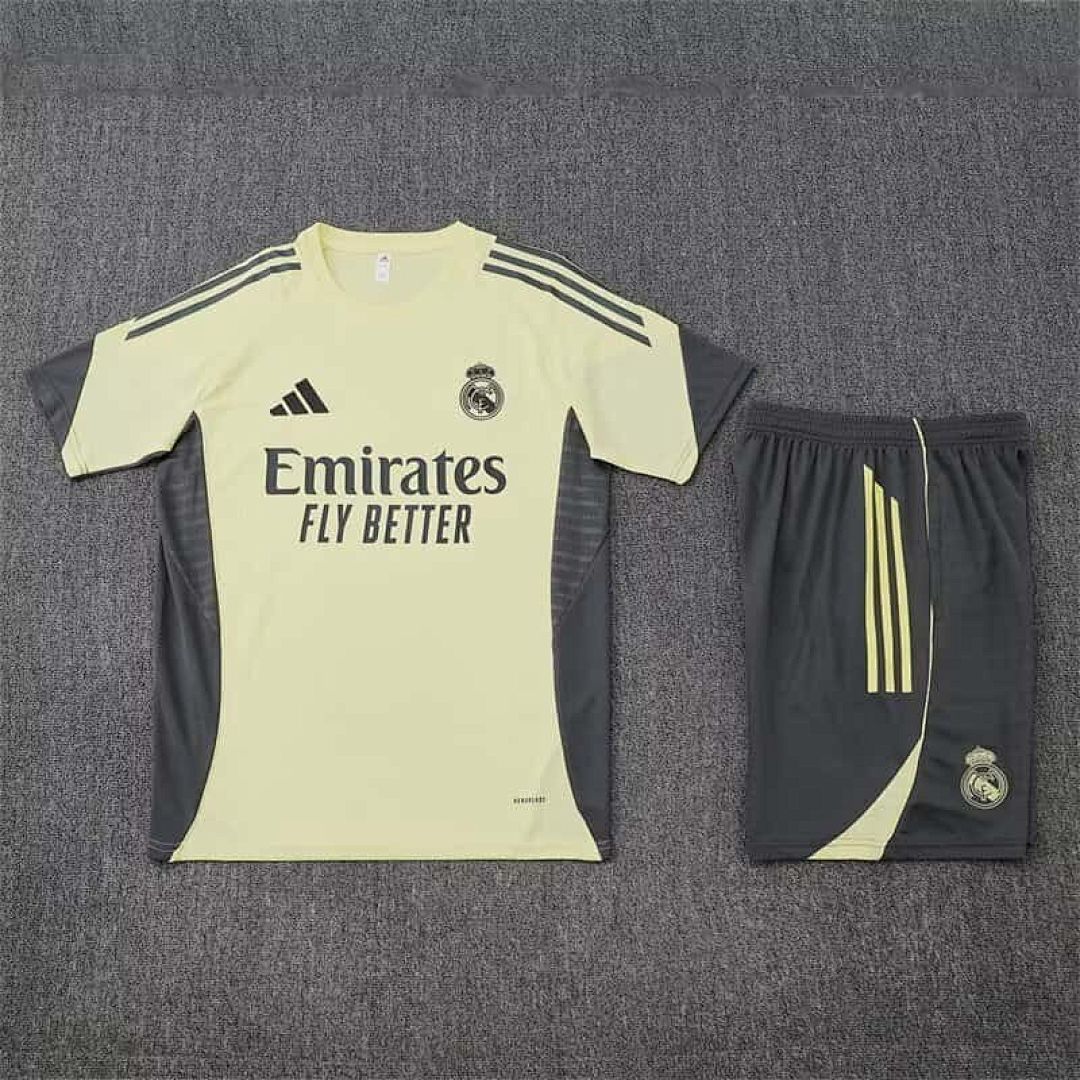 25-26 Real Madrid Yellow Training Kits Football Tracksuits Cheap Football Jersey Wholesale Yupoo 3