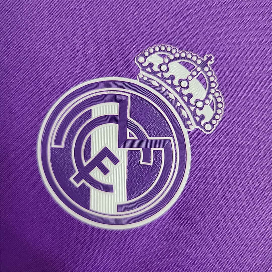 16-17 Real Madrid away purple long sleeve 8