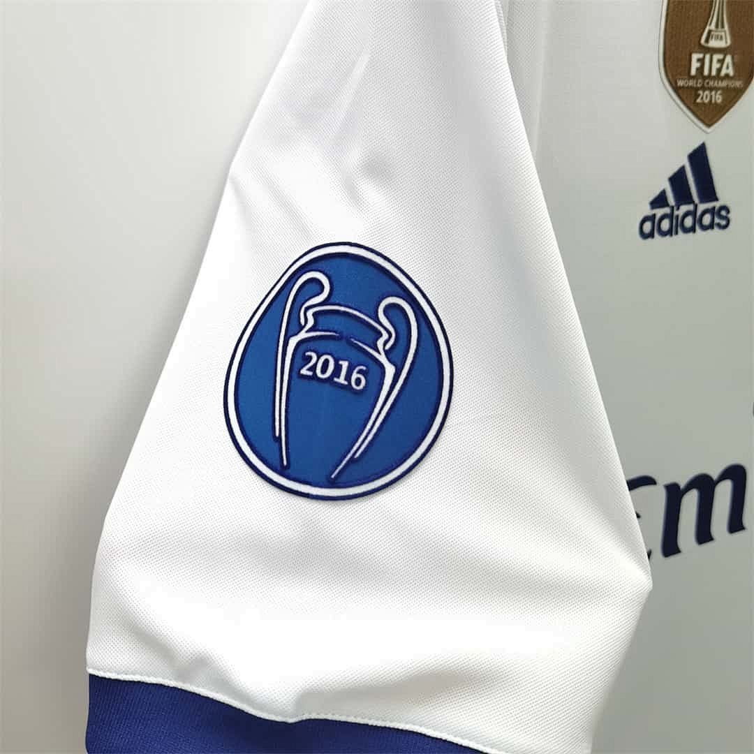 16-17 Real Madrid home 8