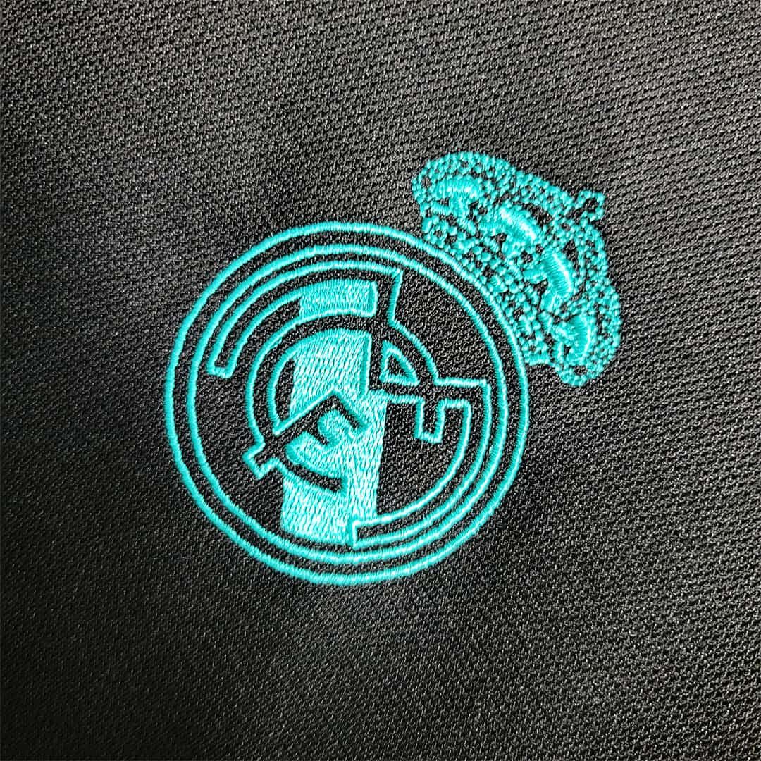 17-18 Real Madrid away 7
