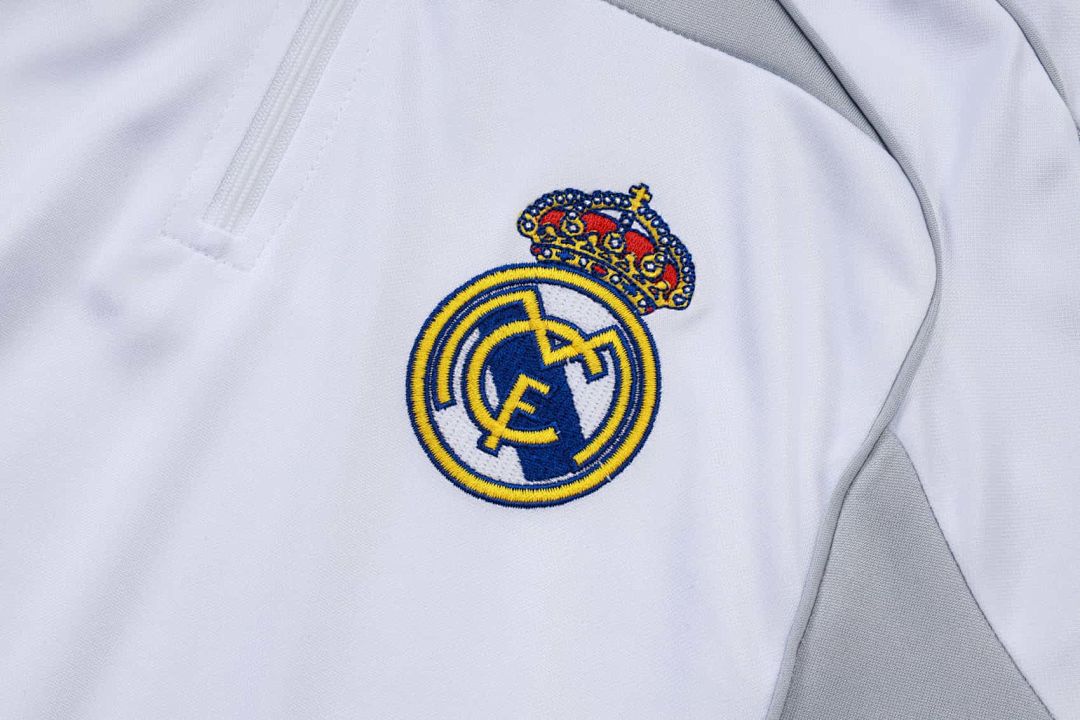 25-26 Real Madrid Training Kits Tracksuits Sweatshirt Cheap Jersey Wholesale Yupoo 28