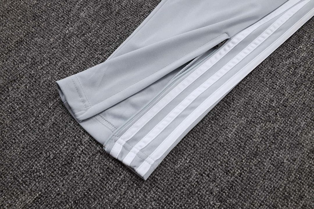 25-26 Real Madrid Training Kits Tracksuits Sweatshirt Cheap Jersey Wholesale Yupoo 8