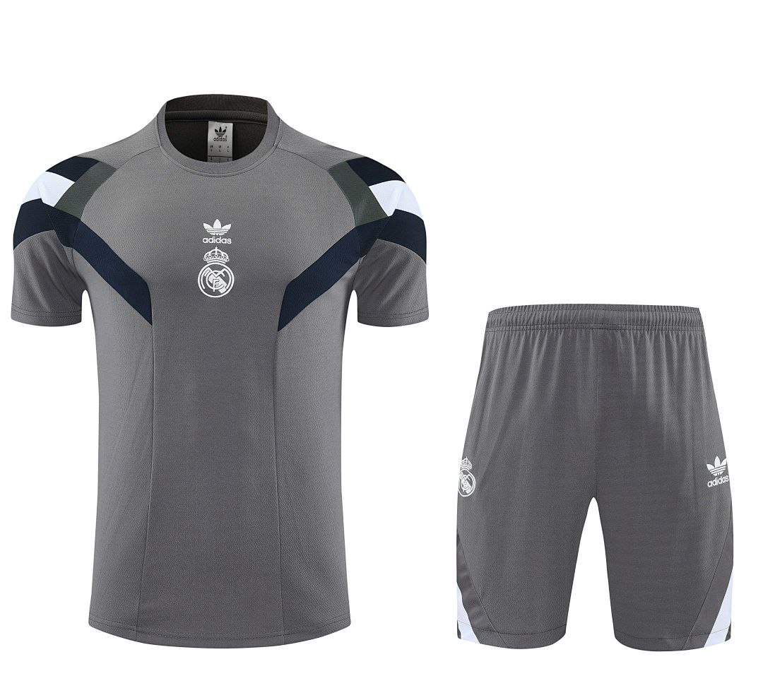 25-26 Real Madrid Training Kits Football Tracksuits Cheap Football Jersey Wholesale Yupoo 3