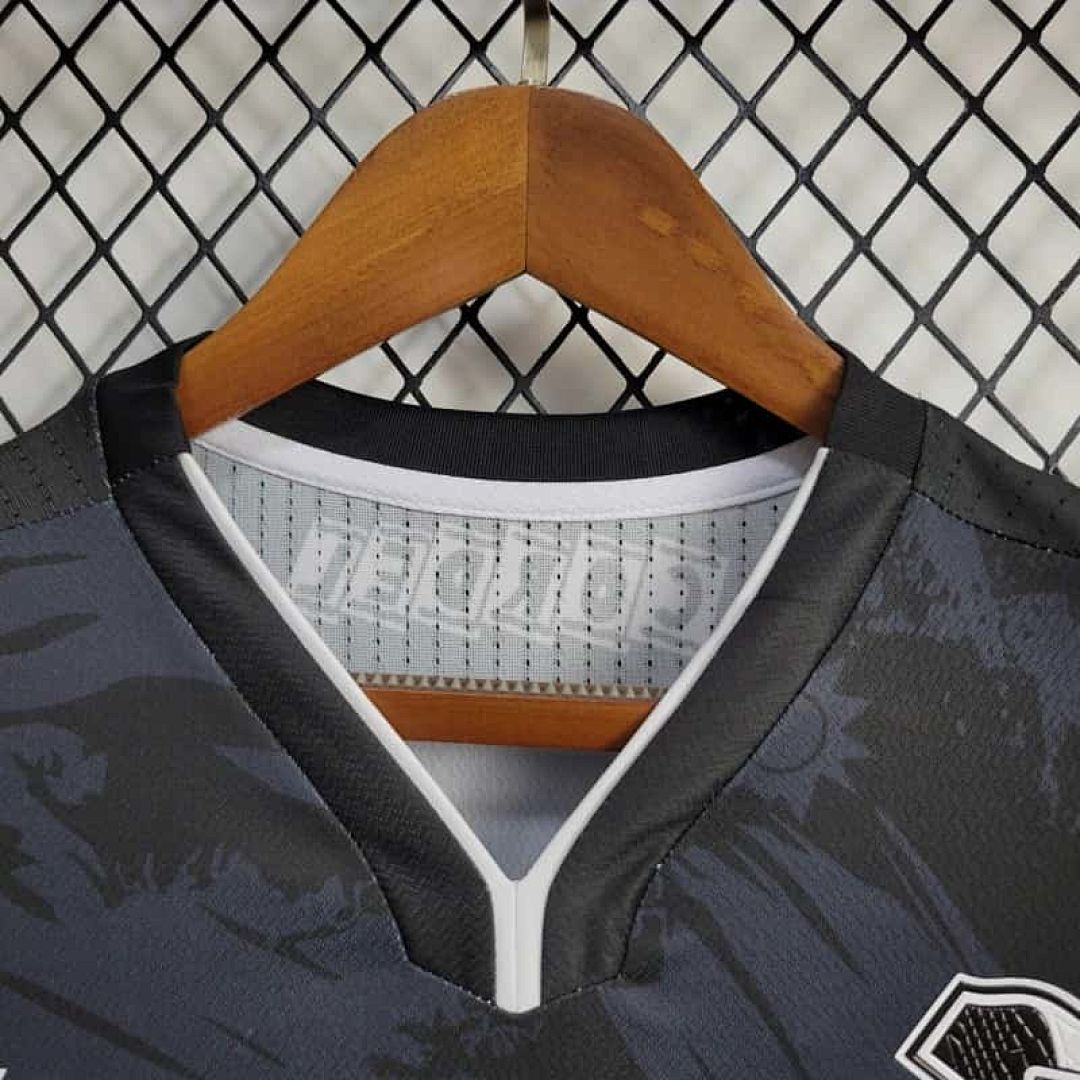 24-25 Santa Cruz Black Kit 4
