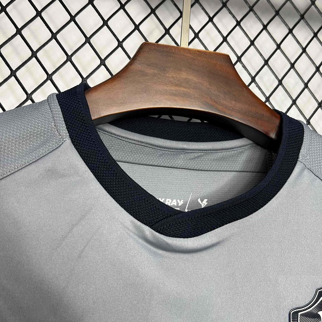 24-25 Remo Goalkeeper Grey Kit 3