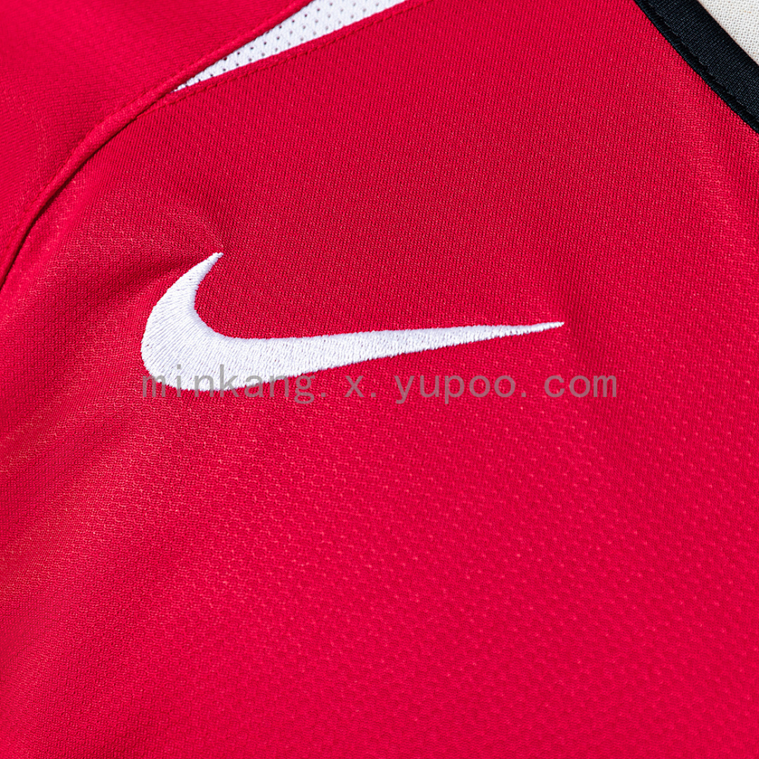Retro M-U 04/06 home S-XXL 2