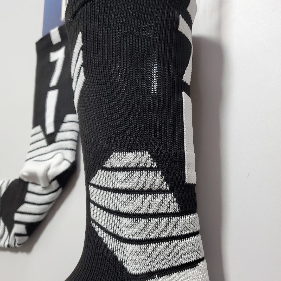 K/SOCKS#0075 4