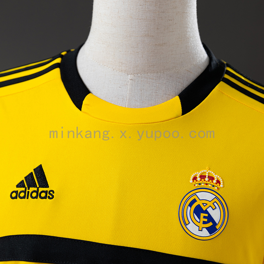 Retro Real Madrid 11/12 Goalkeeper Yellow S-XXL 6