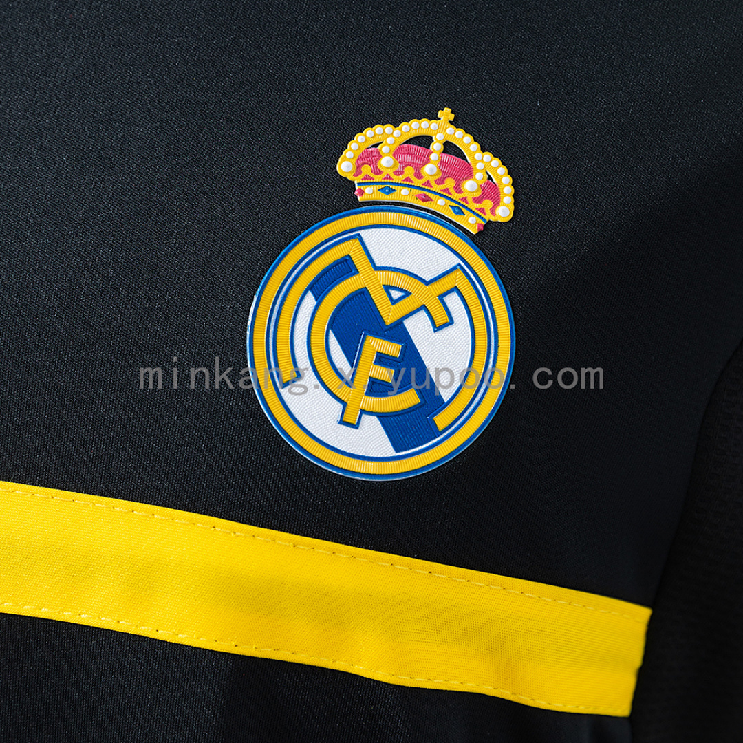 Vintage Real Madrid 11/12 Goalkeeper Black S-XXL 4