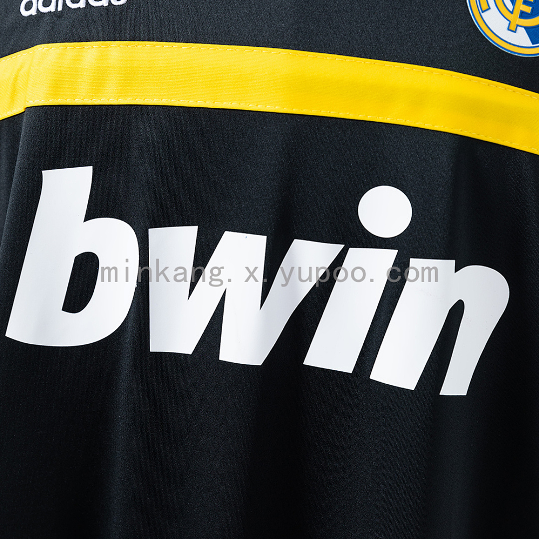 Vintage Real Madrid 11/12 Goalkeeper Black S-XXL 5