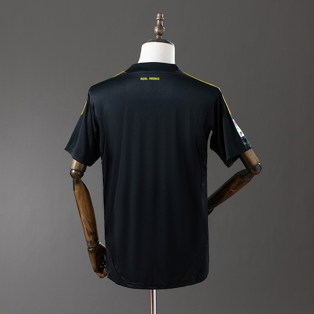 Vintage Real Madrid 11/12 Goalkeeper Black S-XXL 7