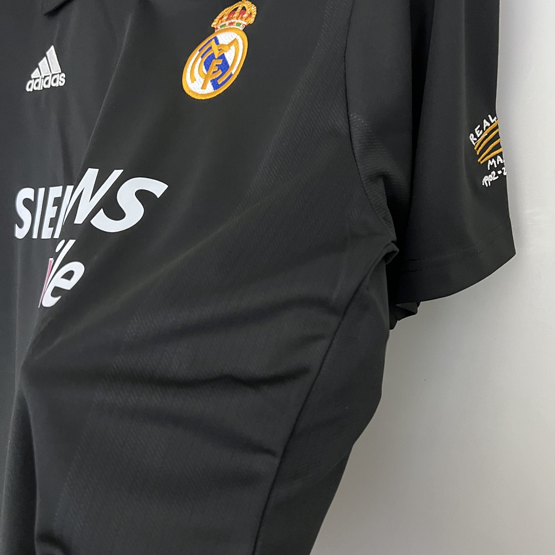 Retro Real Madrid 02/03 Away S-XXL 2