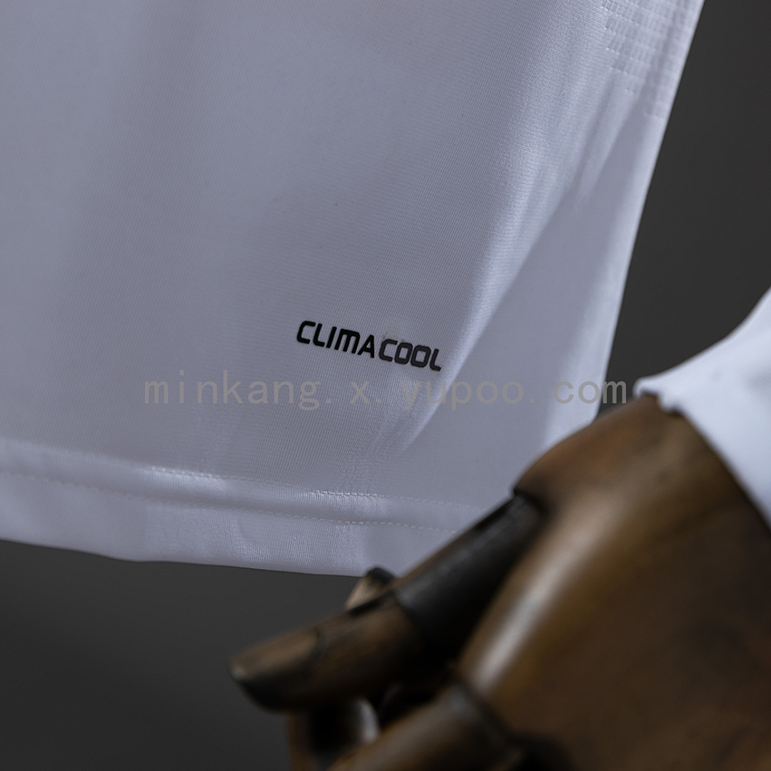 Retro Real Madrid 09/10 Long Sleeve Home S-XXL 9