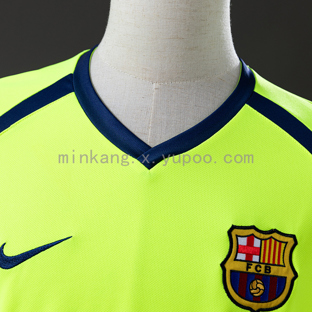 Retro long sleeve Barcelona 05/06 away S-XXL 4