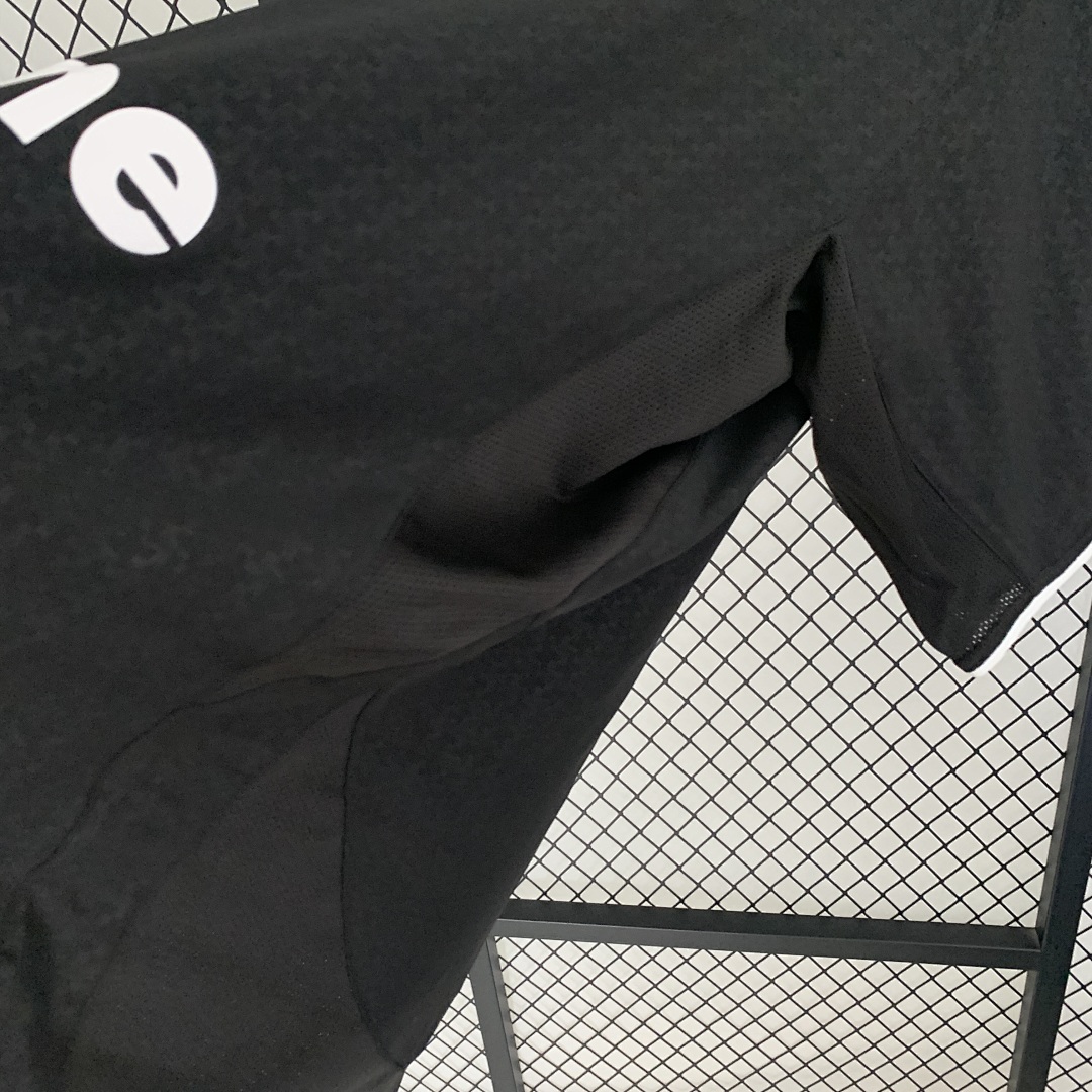 Retro M-U 03/04 Away S-XXL 6