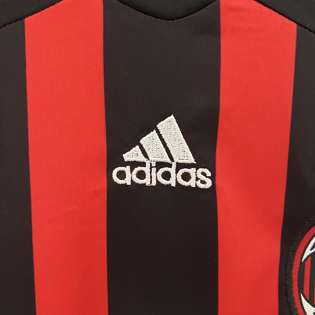 kids AC Milan 06/07 home size: 16-28 10
