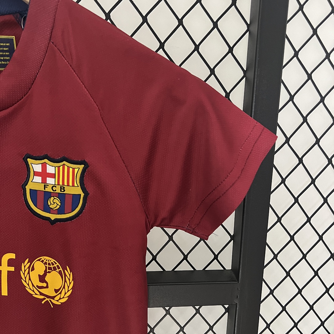 kids Barcelona 08/09 home size: 16-28 3