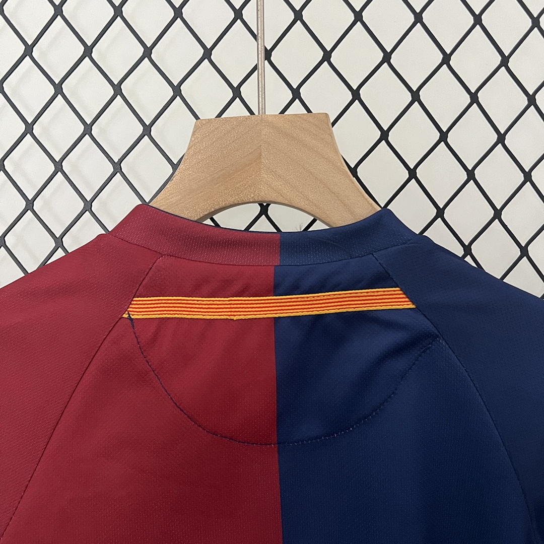 kids Barcelona 08/09 home size: 16-28 6