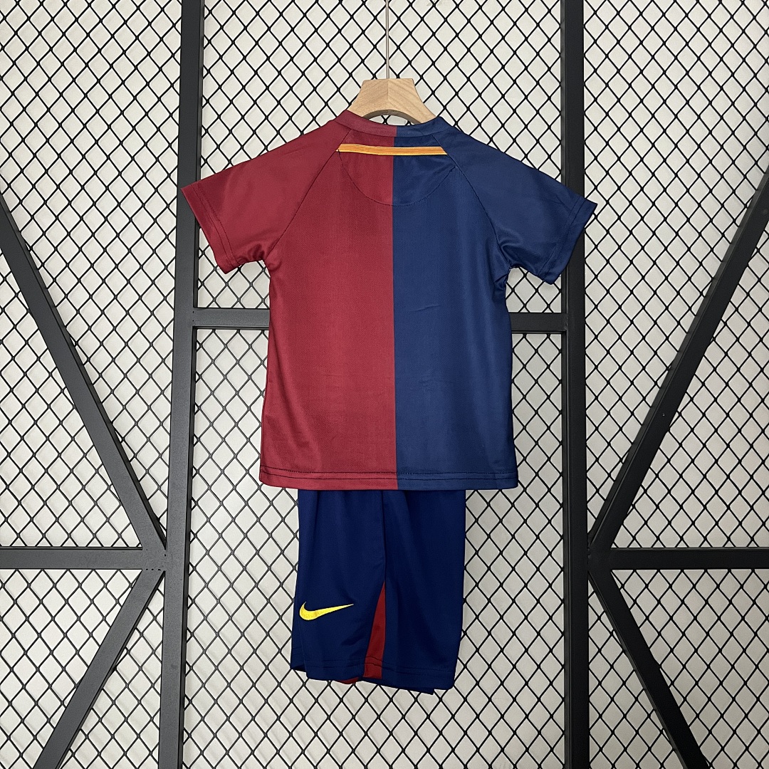kids Barcelona 08/09 home size: 16-28 7