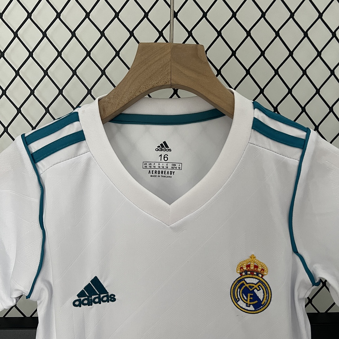 kids Real Madrid 17/18 home size: 16-28 5